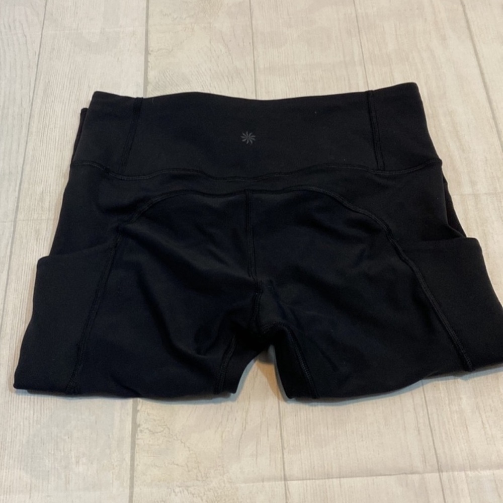 Athleta All In Black Capri Cropped Legging | Size M - Picture 3 of 5